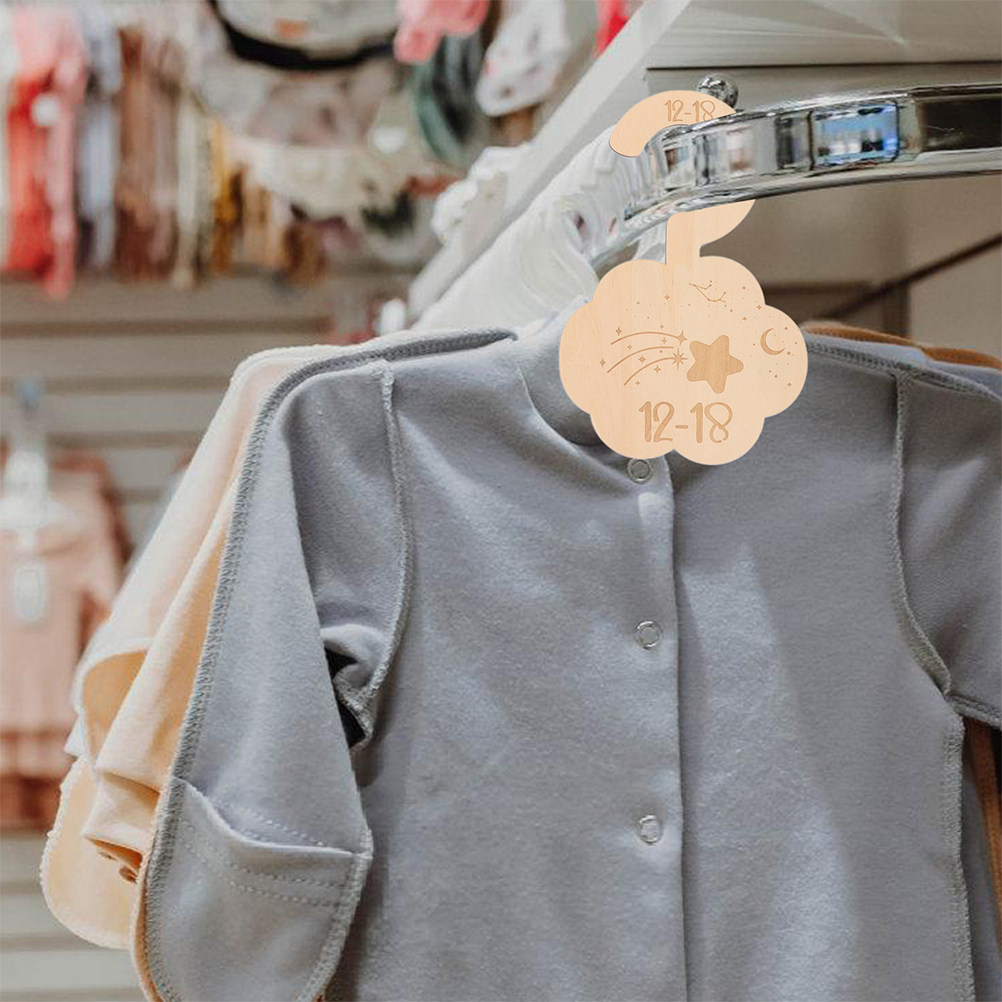 Baby Nursery Wardrobe - 14 قطعة من فواصل الملابس الخشبية