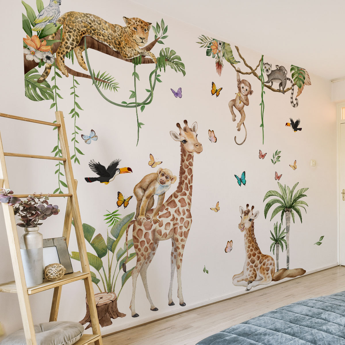 ملصق حائط على شكل حيوانات الغا - مراجعة Baby Nursery Jungle Wallpaper وسعره