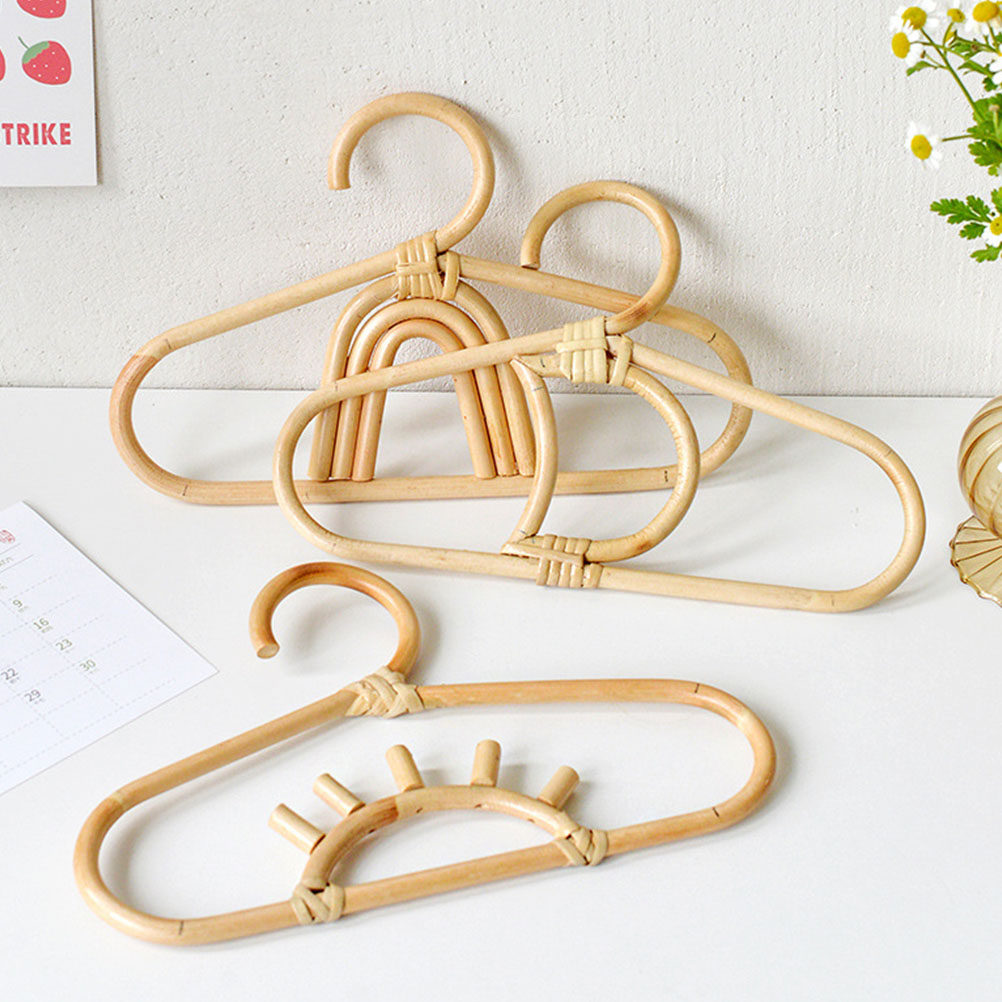 شماعة ملابس أطفال من الروطان خ - مراجعة Baby Nursery Wardrobe وسعره