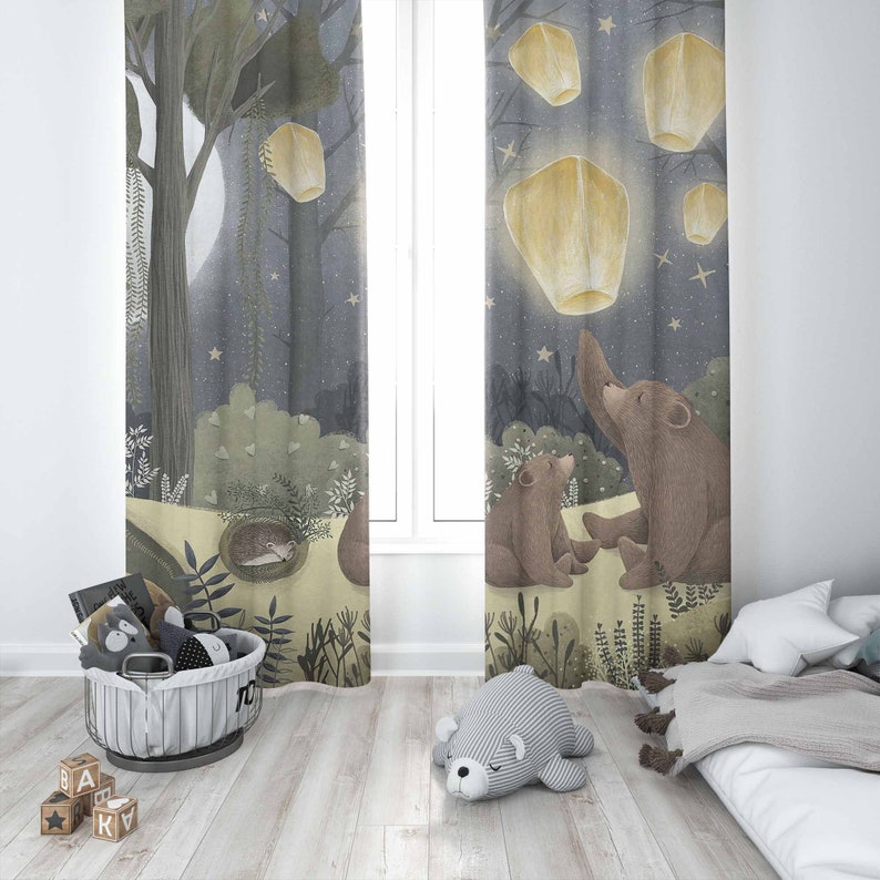 ستائر حضانة الغابات على شكل حي - مراجعة Baby Nursery Curtains وسعره