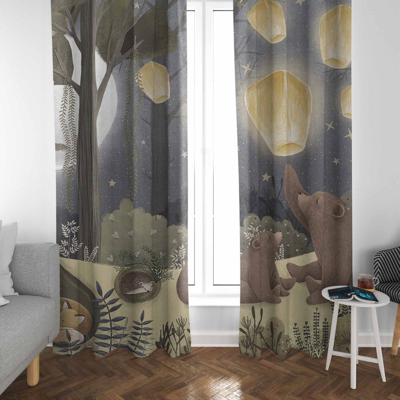 ستائر حضانة الغابات على شكل حي - مراجعة Baby Nursery Curtains وسعره